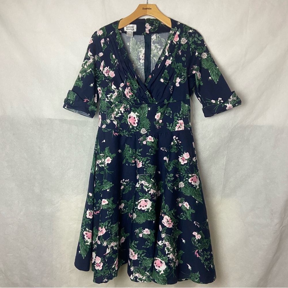 SALE Unique Vintage Floral Navy 3/4 Sleeve Dress Size 1X/16